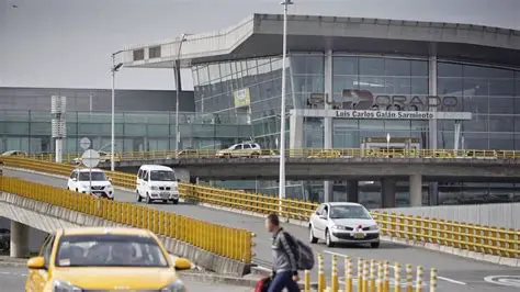 Accidente en el Aeropuerto El Dorado: Investigación en Curso Tras Incidente Aéreo
