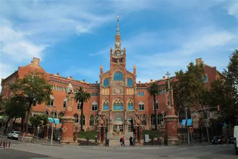 Barcelona: A Katalán Főváros Gazdag Történelme, Kultúrája és Látnivalói