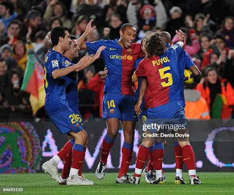 Barcelone – Olympiakos: A European Football Chronicle of Rivalries and Reverence