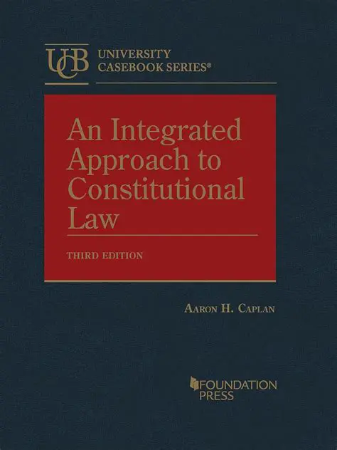 Constitutional law courses