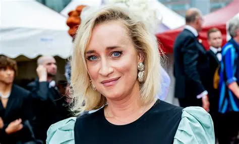 Eva Jinek and Jan Roos: A Deep Dive into Dutch Media Personalities and Their Impact