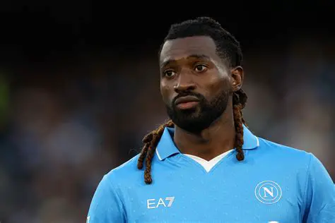 Frank Anguissa: Il Pilastro Silenzioso del Centrocampo del Napoli e della Nazionale Camerunense