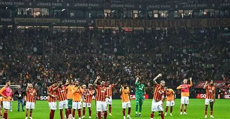 Galatasaray'ın Zafer Yürüyüşü: Tarih, Efsaneler ve Gelecek