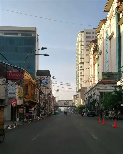 Exploring Witacom Bandung: A Visual Journey Through the City's Technological Hub