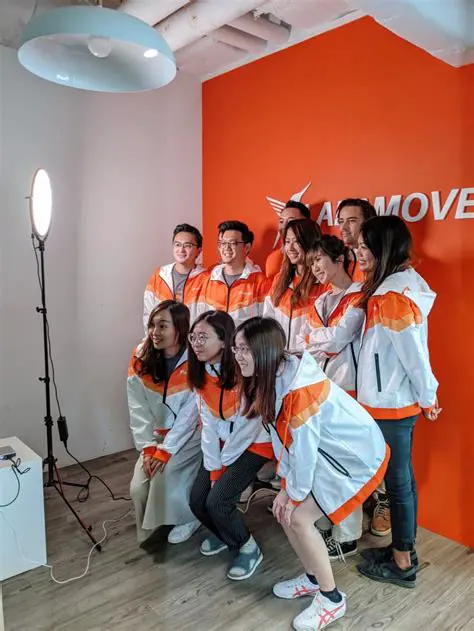 Unveiling the IIPKX News Phenomenon: Seminotse's Facebook Impact