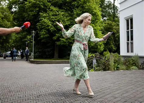 Ingrid Coenradie: Een Vooraanstaand Figuur in de Nederlandse Kunstwereld