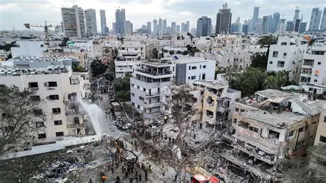 Breaking News: Israel-Iran Conflict Escalates - Latest Updates in Urdu