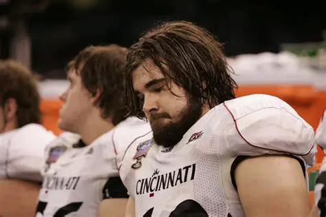 Jason Kelce's Collegiate Ascent: Unpacking a Transformative College Career at Cincinnati