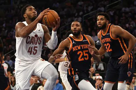 Confrontarea Titanilor: O Analiză Detaliată a Duelurilor Dintre Knicks și Cavaliers