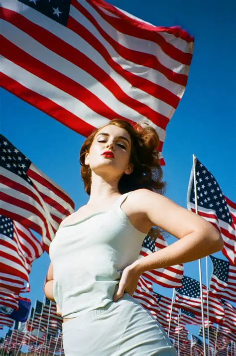 Lana Del Rey: An Icon of American Nostalgia and Melancholic Ballads