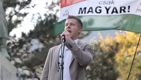 Magyar Péter október 23-án: Felkészülés a Nemzeti Ünnepre és a Politikai Jövőre