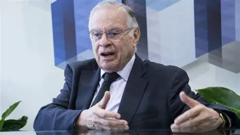 Miguel Ángel Rodríguez: Un Legado en la Política y el Desarrollo de Costa Rica