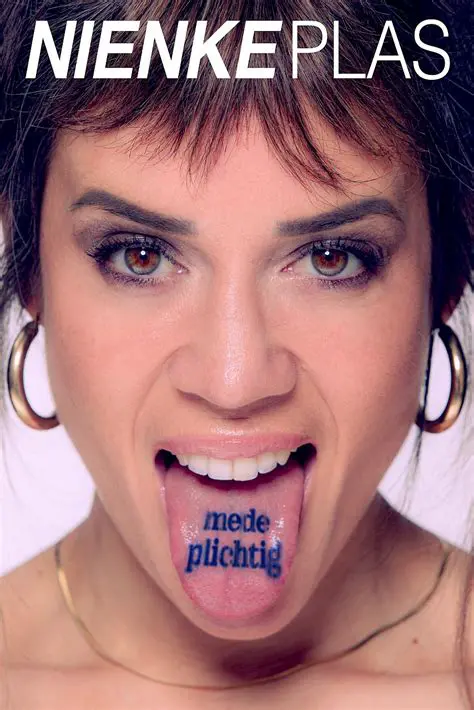 Ontdek de Hilarious Wereld van Nienke Plas Films: Van Stand-Up Sensation tot Screen Queen