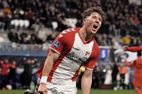 Ole Romeny: Latest Updates on the Dutch Striker's Journey and Future Prospects