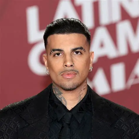 راو أليخاندرو: رحلة نجم البوب اللاتيني من بورتوريكو إلى العالمية