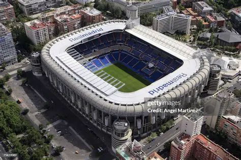 Il Nuovo Stadio Real Madrid: Un'Icona Architettonica nel Cuore di Madrid