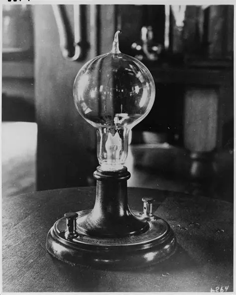 The First Incandescent Light Bulb
