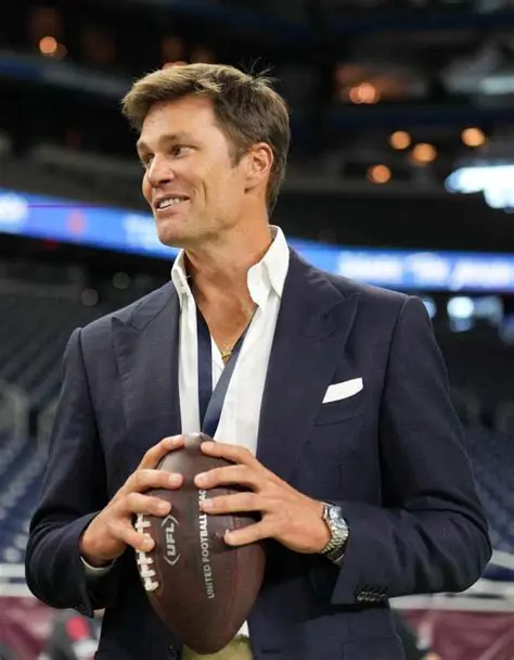 Tom Brady's Fox Sports Future: Addressing the 'Leaving' Rumors Before His Debut